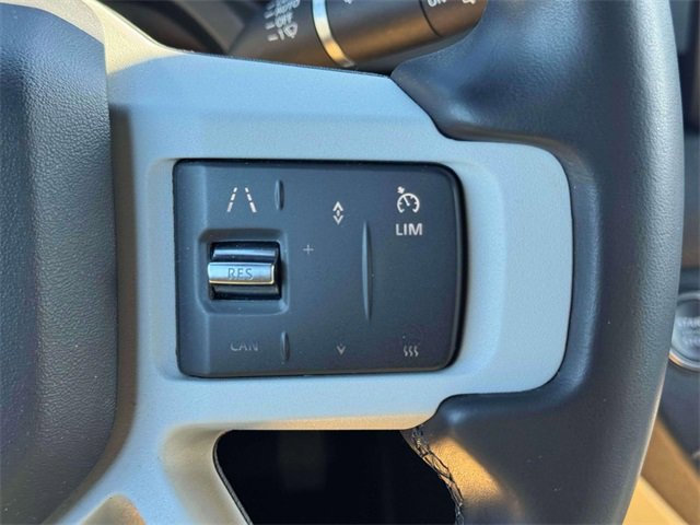 Used 2023 Land Rover Defender 110 X-Dynamic SE image 24