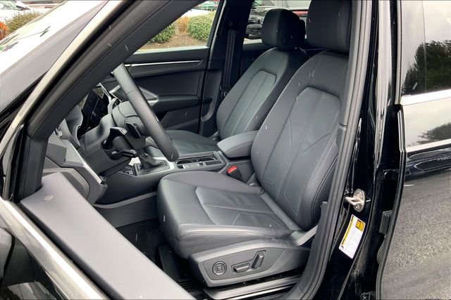 Used 2025 Audi Q3 2.0T Premium Plus w/ Premium Plus Package image 7