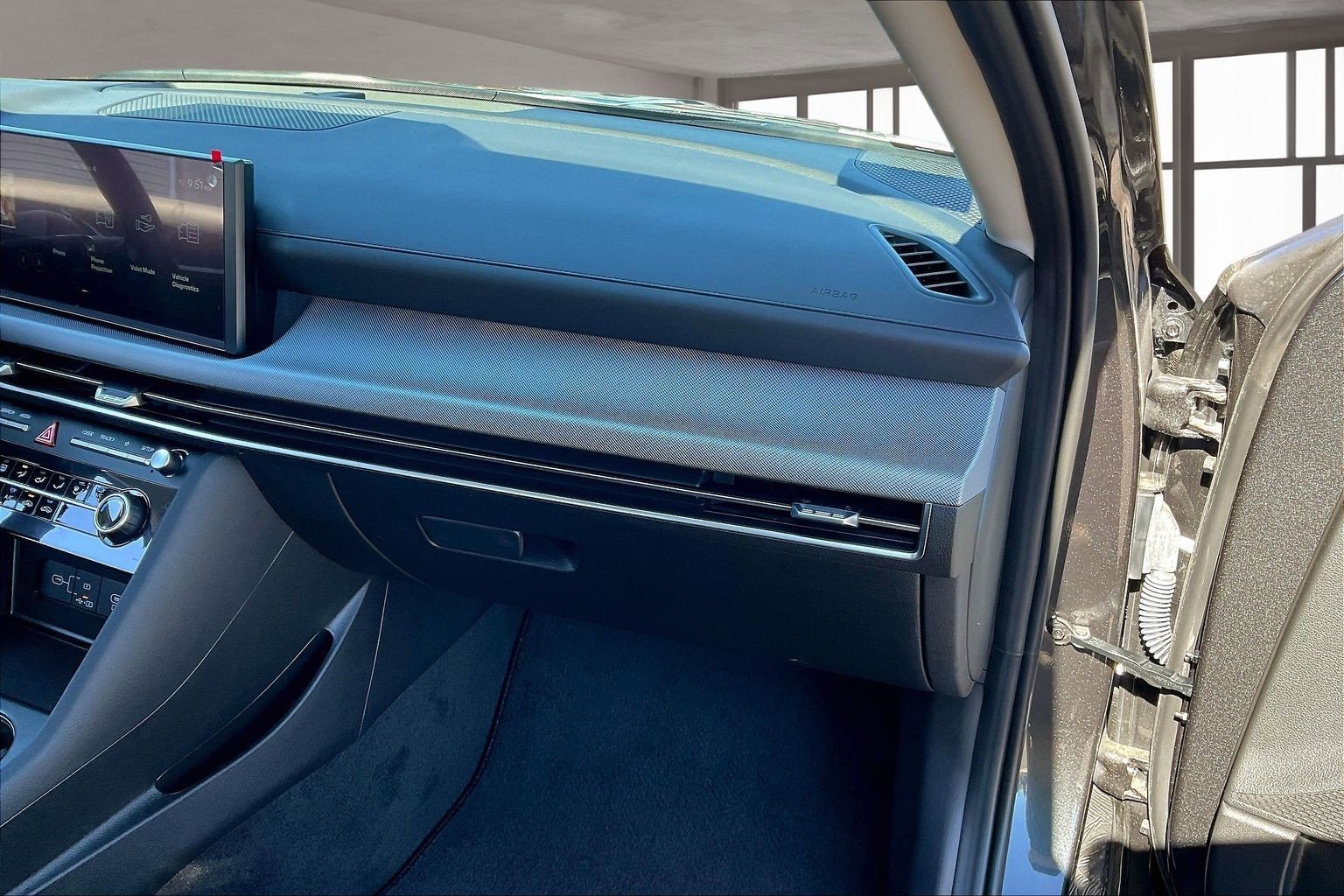 Used 2025 Hyundai Sonata SE image 25