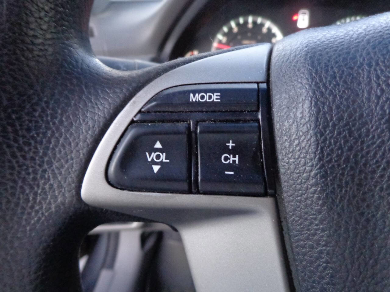 Used 2010 Honda Accord EX image 17