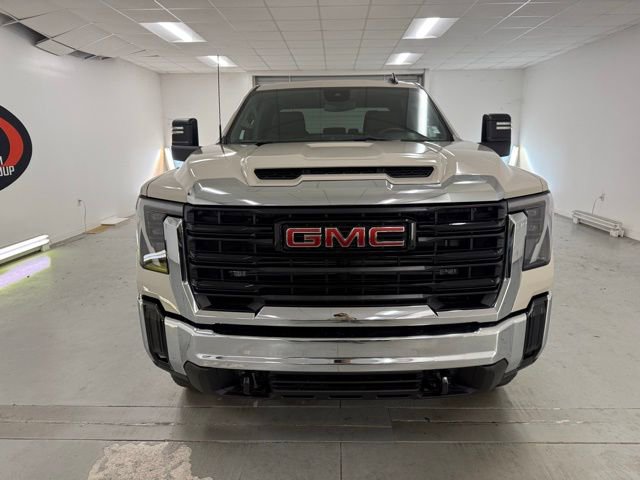 New 2026 GMC Sierra 2500 Pro w/ Convenience Package image 2