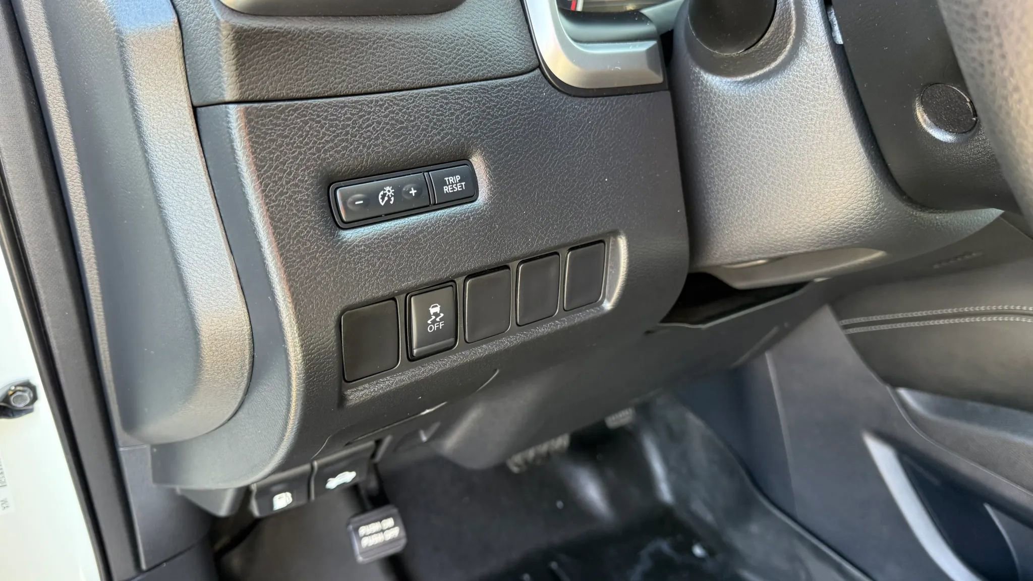 Used 2019 Nissan Murano S image 17