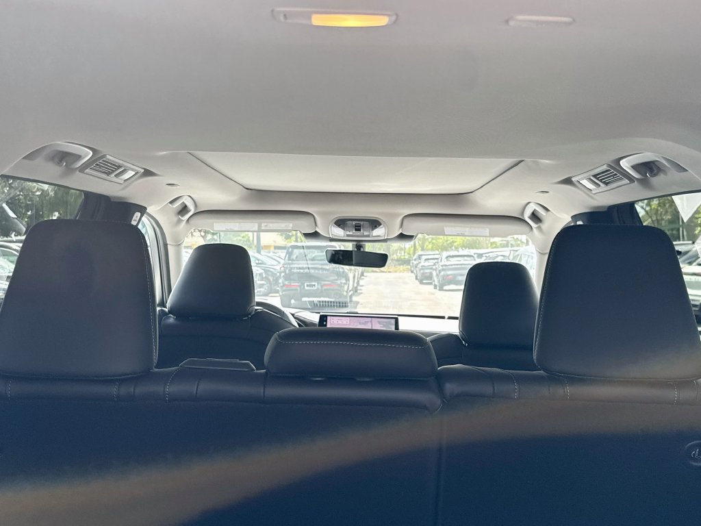 New 2027 INFINITI QX60 Luxe w/ Cargo Package FWD image 28