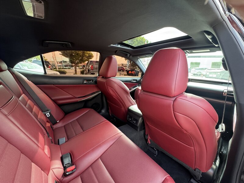 Used 2016 Lexus IS 350 RWD image 38