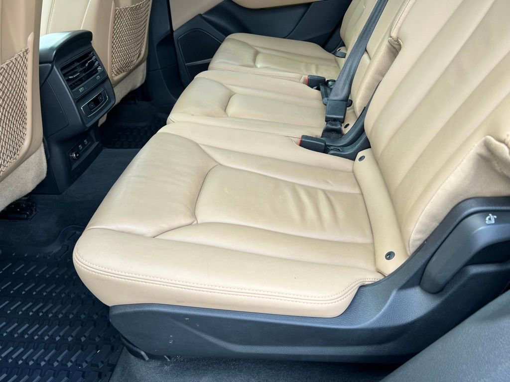 Used 2021 Audi Q7 2.0T Premium Plus image 26