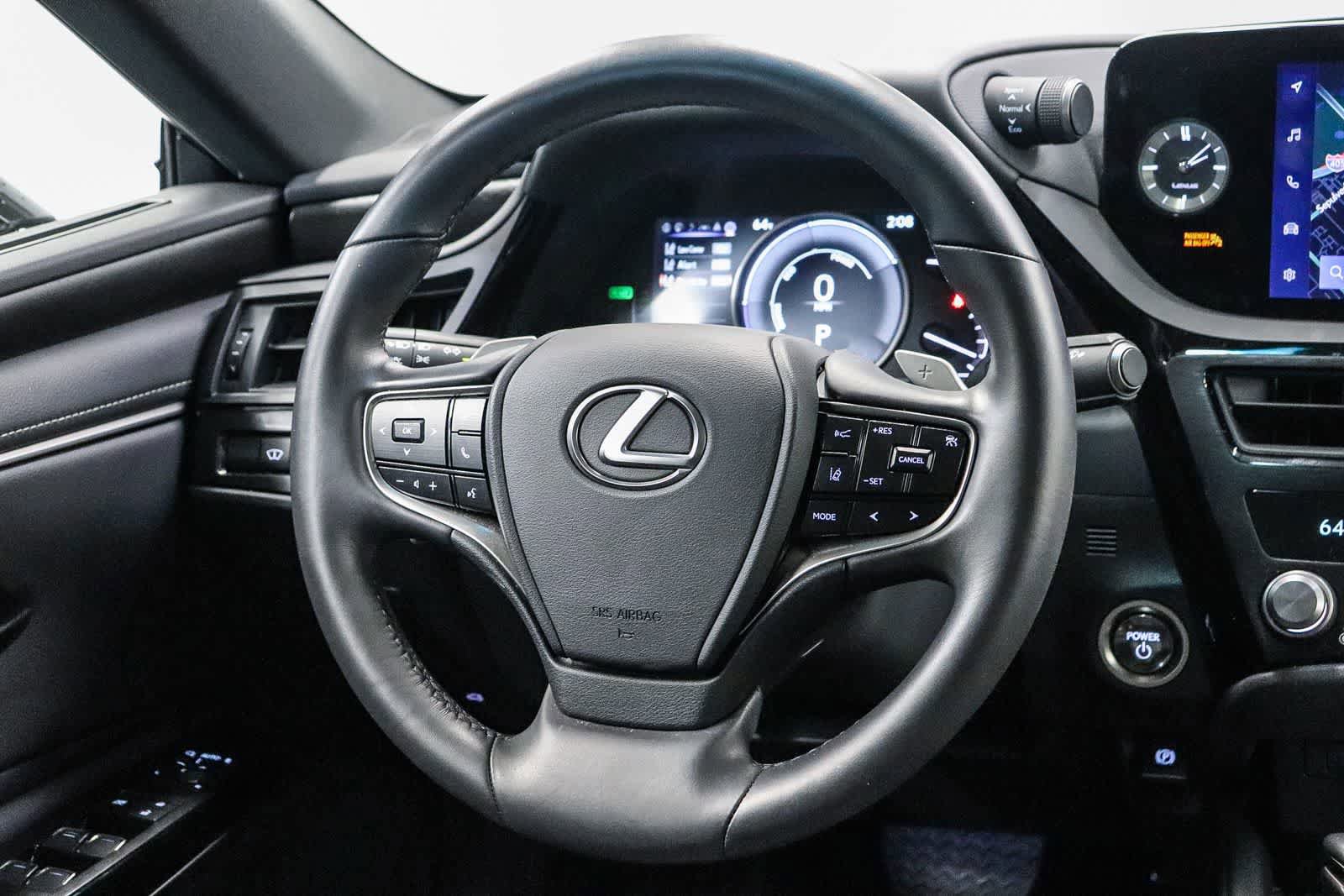 Used 2025 Lexus ES 300h w/ Premium Package FWD image 16