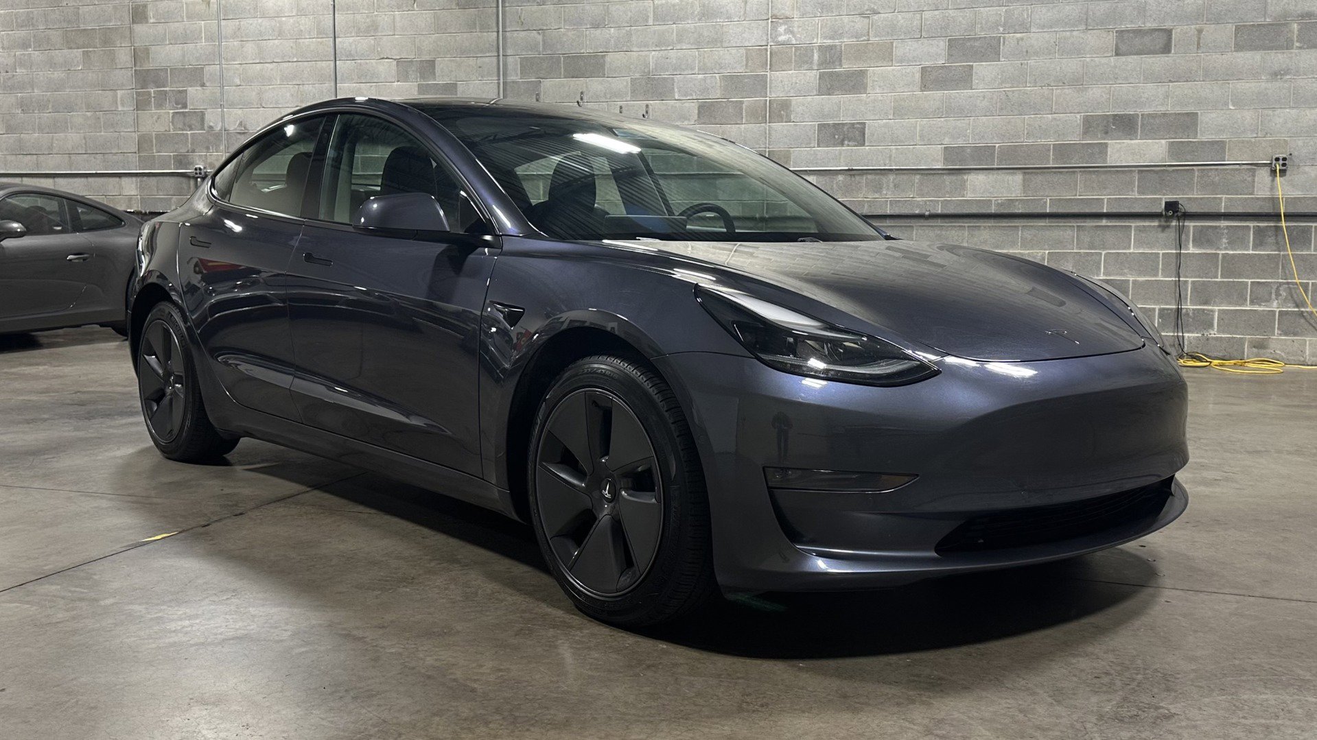Used 2019 Tesla Model 3 Long Range image 2