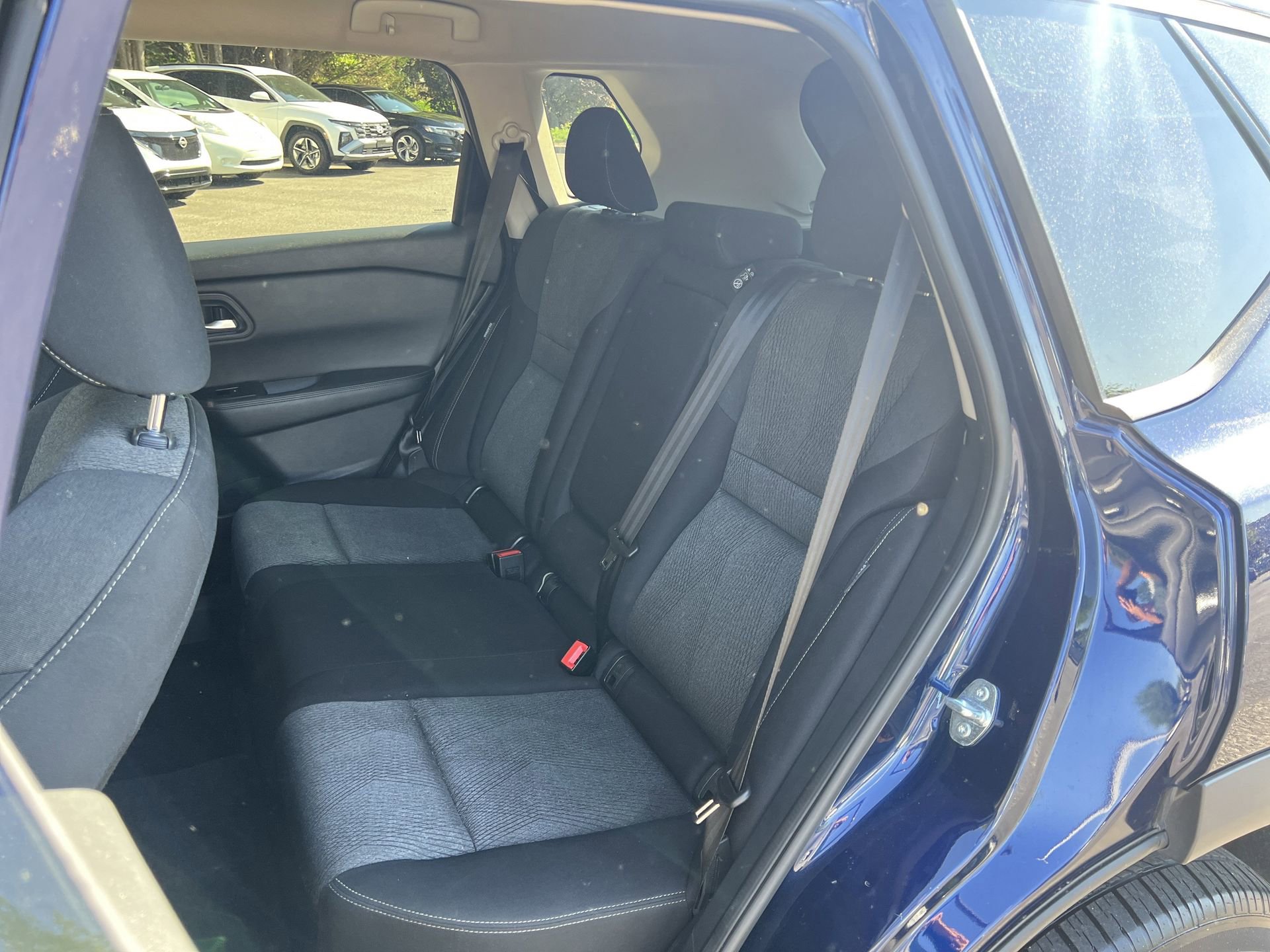 Used 2024 Nissan Rogue SV AWD/4WD image 14