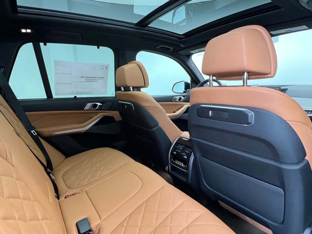 New 2026 BMW X5 xDrive40i w/ M Sport Package image 8