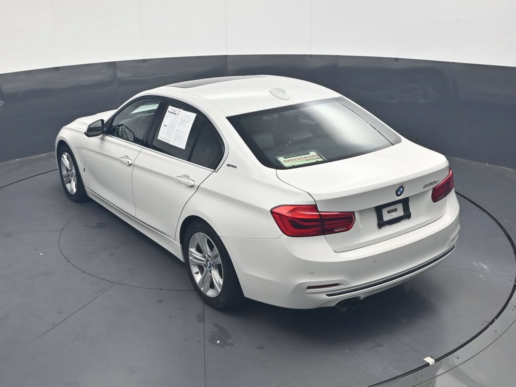 Used 2018 BMW 330e RWD image 28