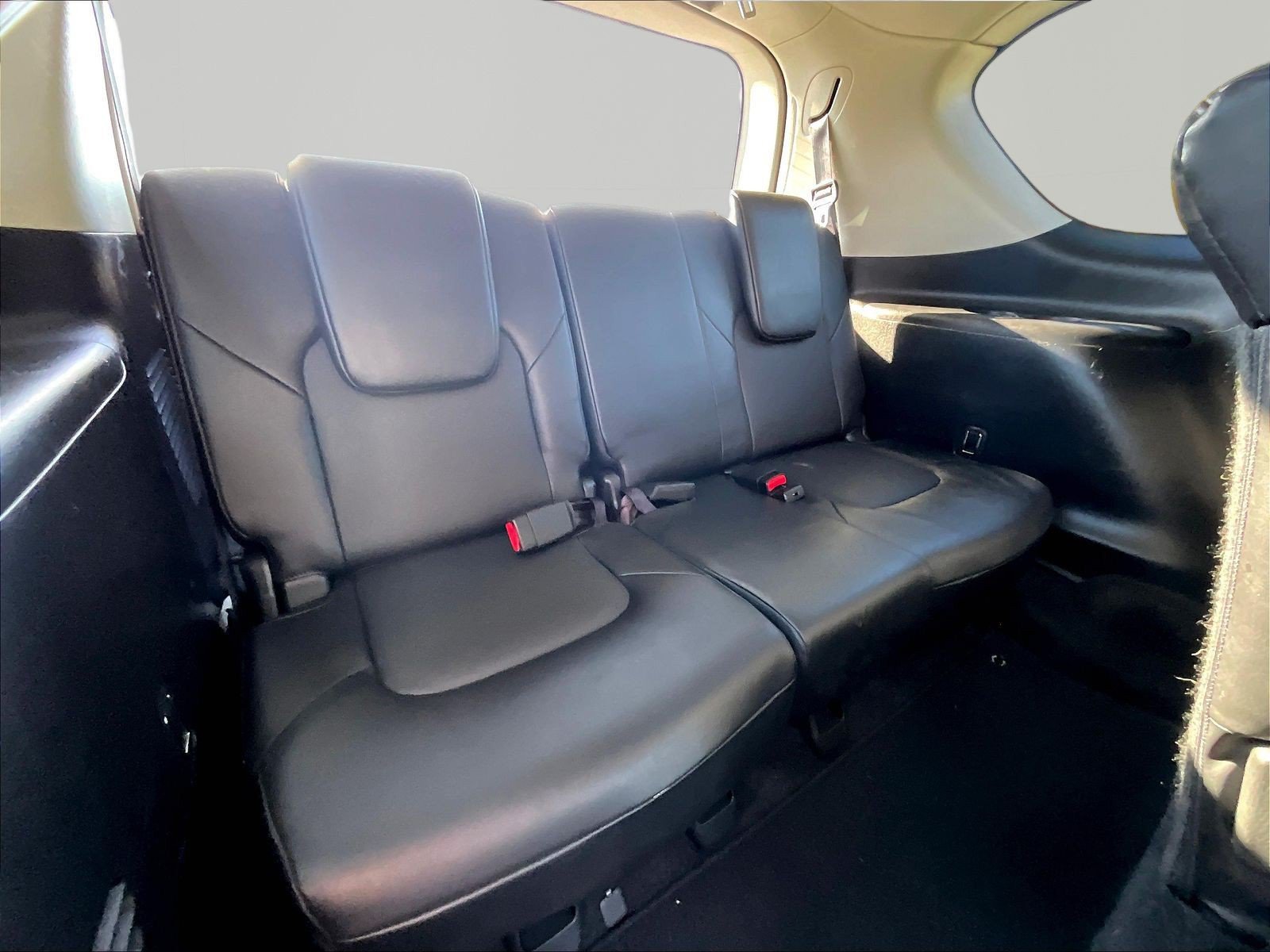 Used 2021 Nissan Armada SV w/ SV Appearance Package AWD/4WD image 26