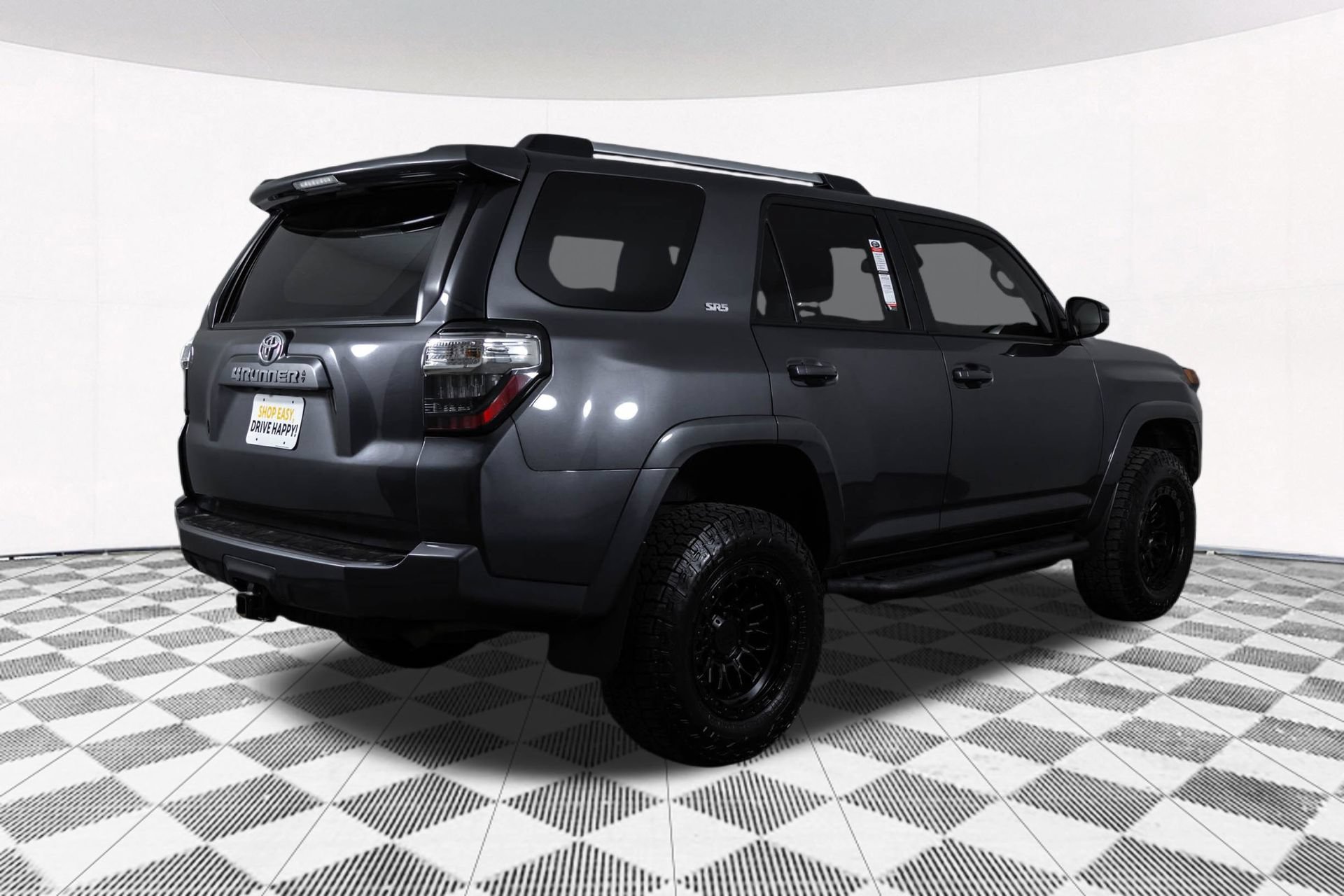 Used 2022 Toyota 4Runner SR5 AWD/4WD image 19