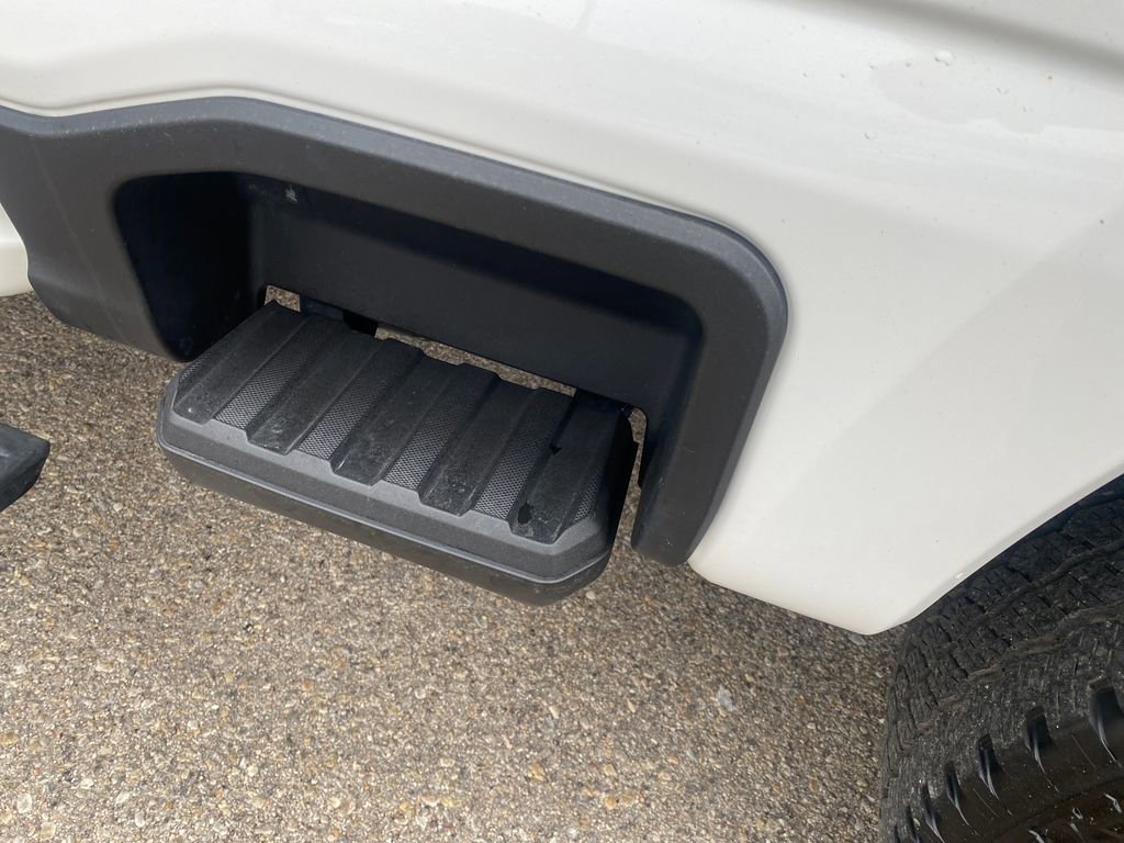 Used 2024 Ford F250 Platinum w/ FX4 Off-Road Package image 38