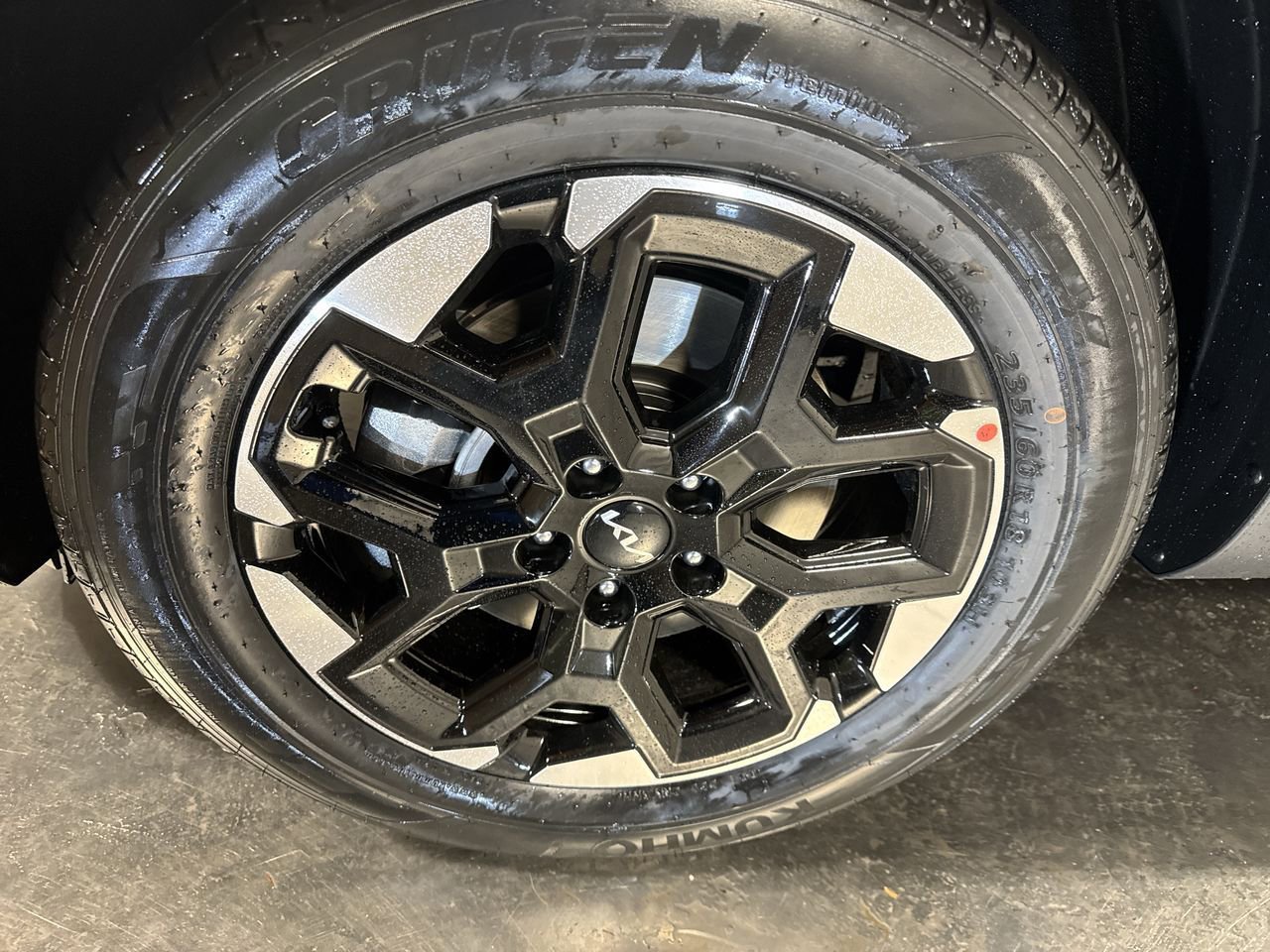 New 2026 Kia Sorento S image 10