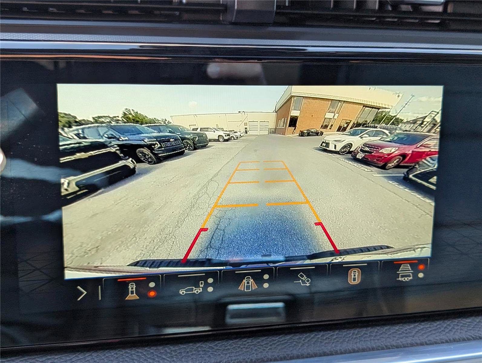 Used 2024 GMC Sierra 3500 Denali w/ Technology Package image 34