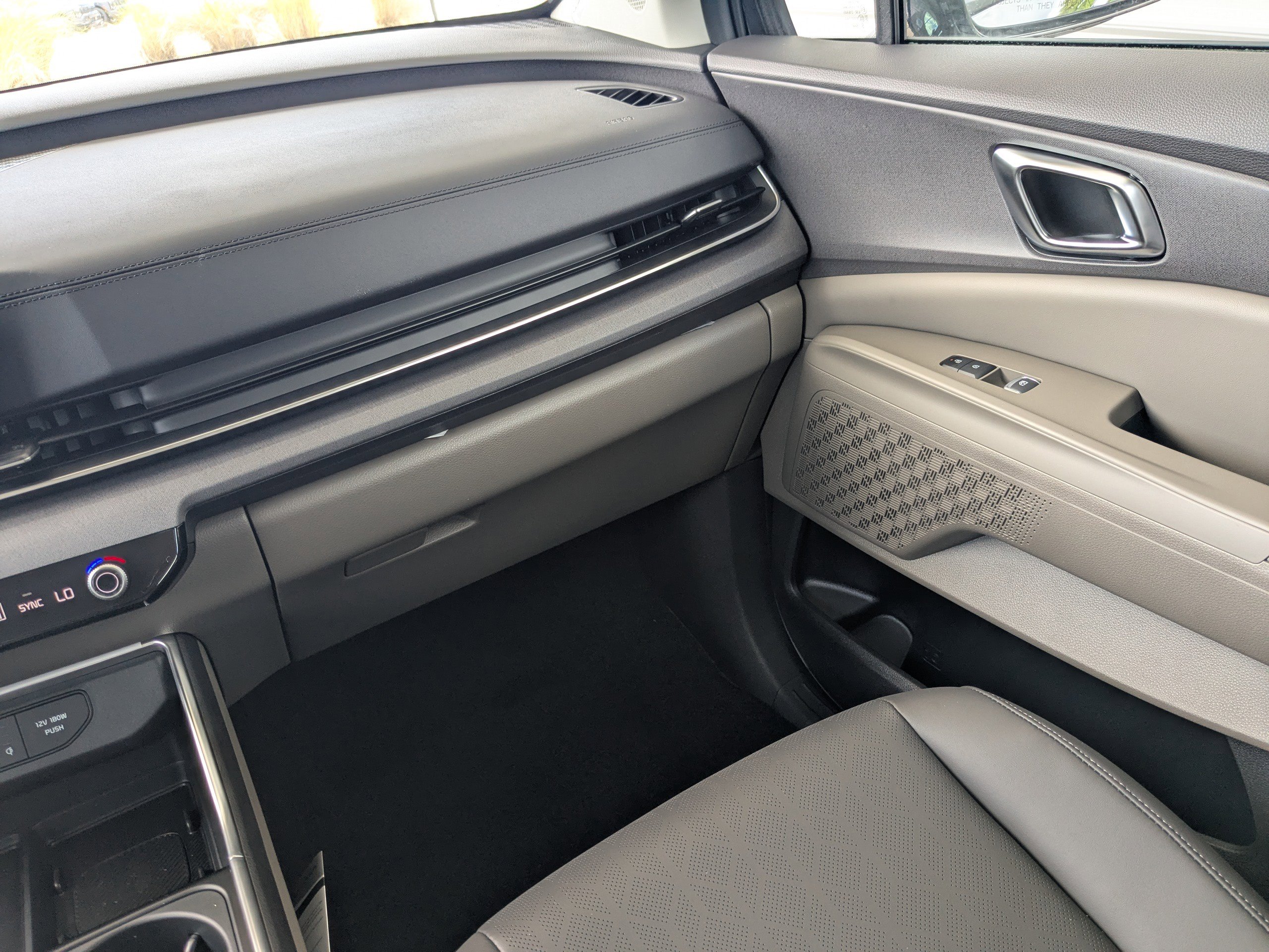 New 2026 Kia Carnival SX image 20