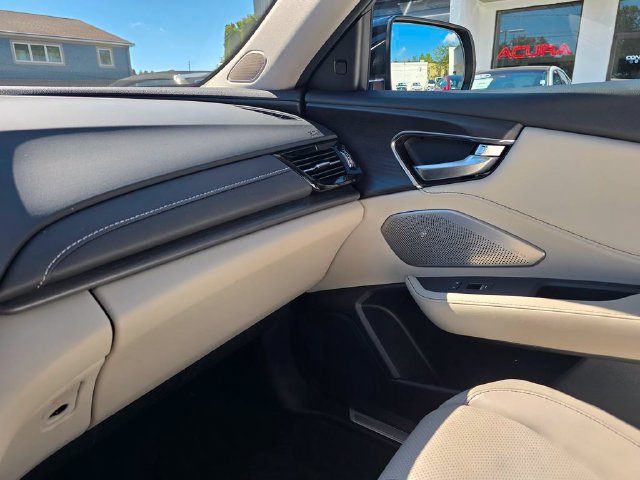 Used 2025 Acura RDX w/ Advance Package AWD/4WD image 28