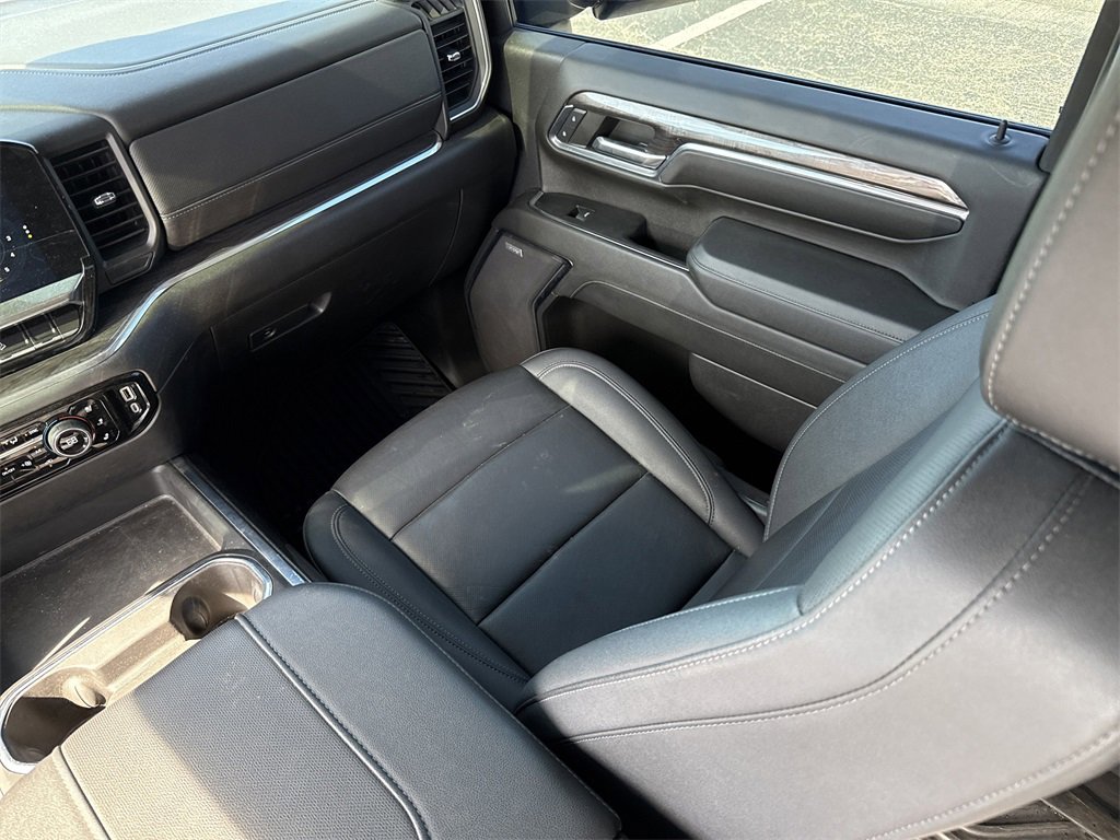 Used 2024 Chevrolet Silverado 2500 LTZ w/ LTZ Texas Edition image 27