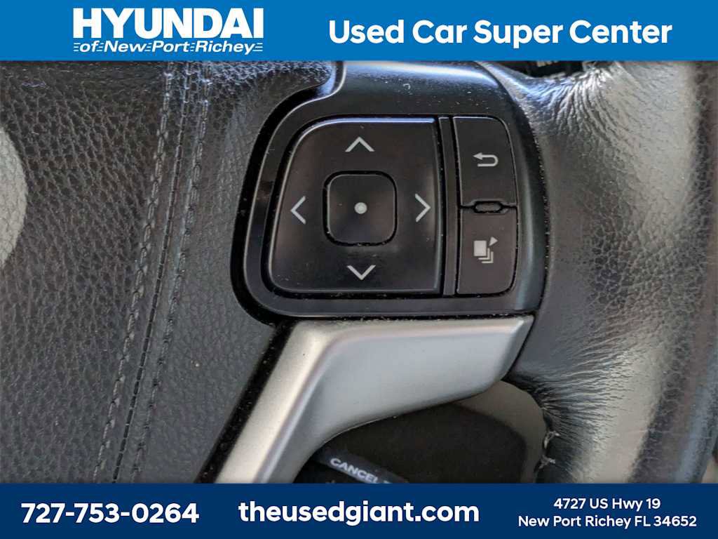 Used 2015 Toyota Sienna XLE image 34