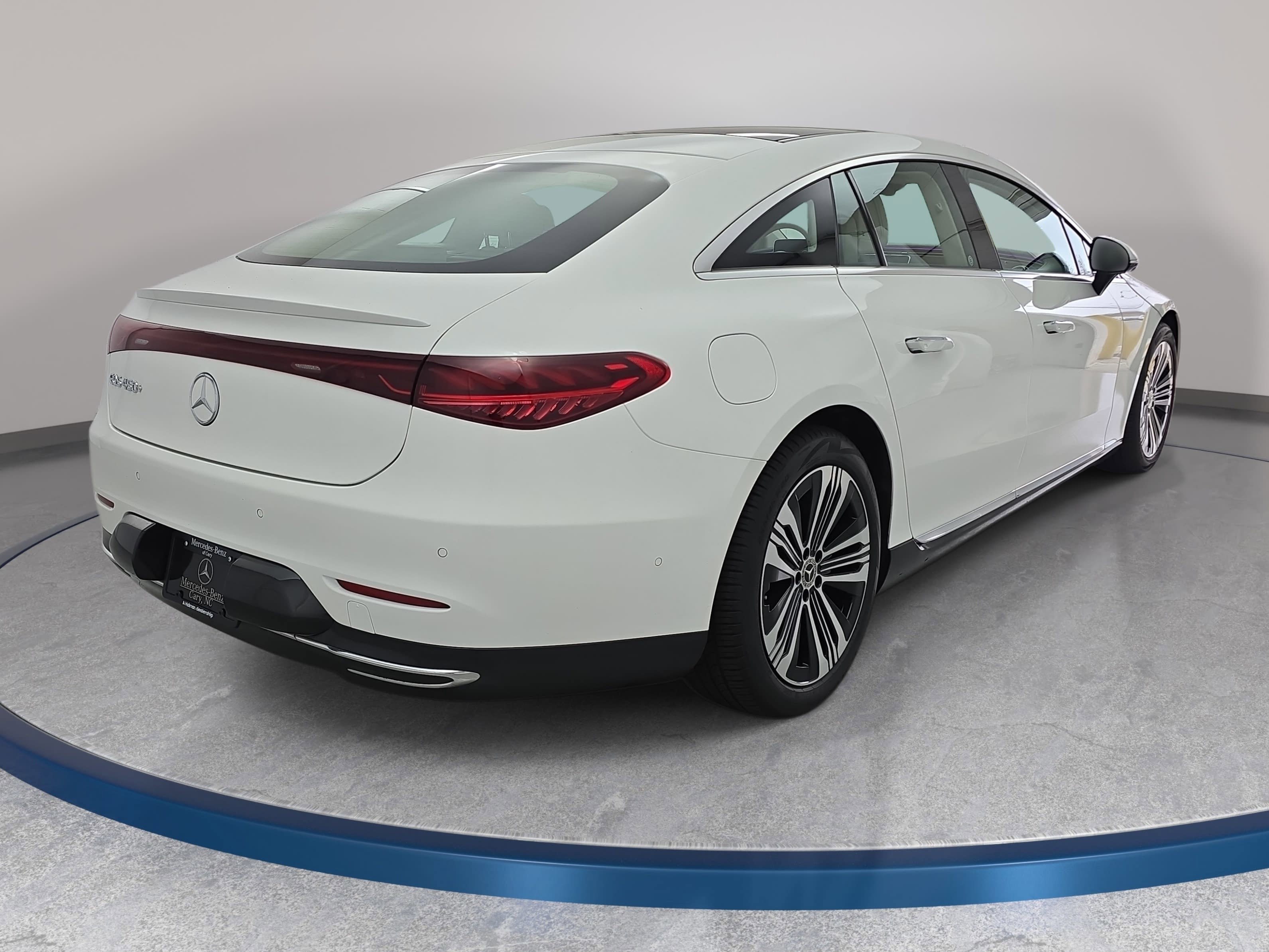 Used 2023 Mercedes-Benz EQS 450+ Sedan image 5