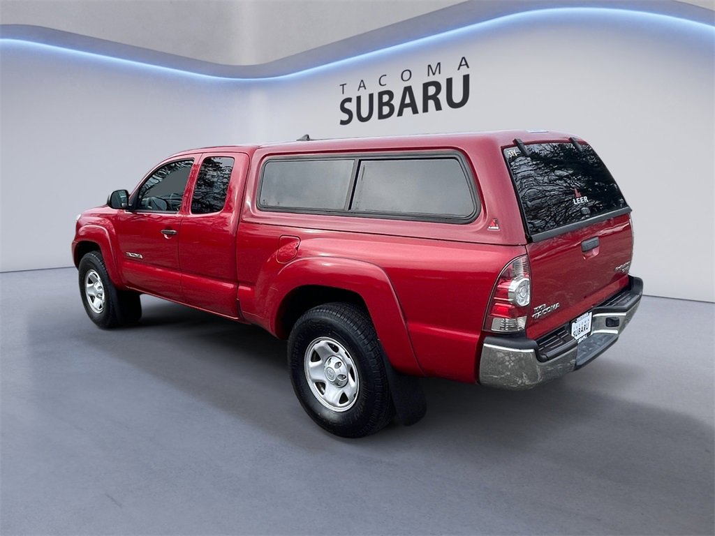 Used 2015 Toyota Tacoma PreRunner image 3