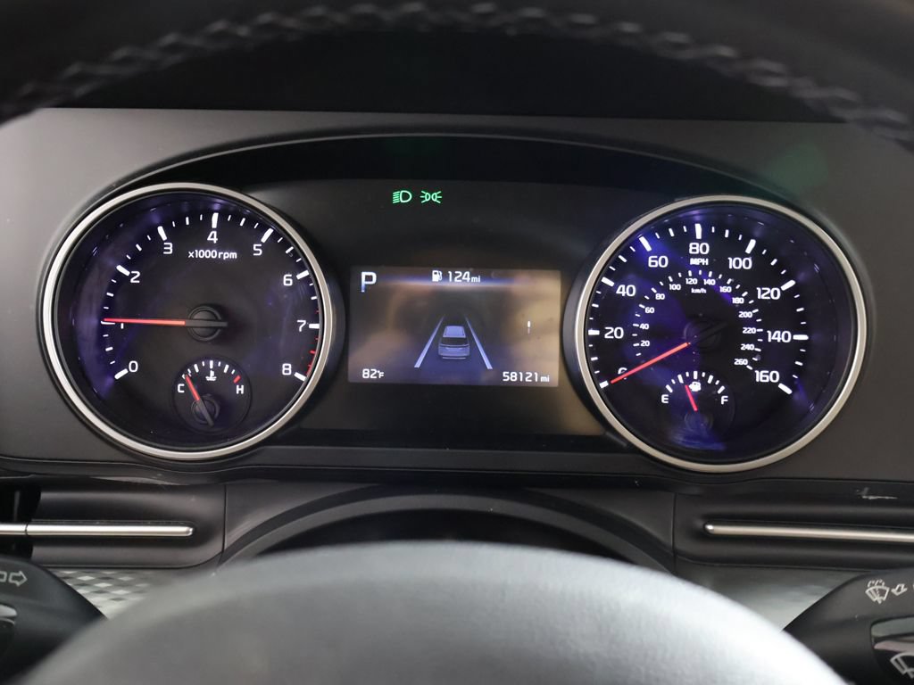Used 2023 Kia Carnival LX FWD image 37