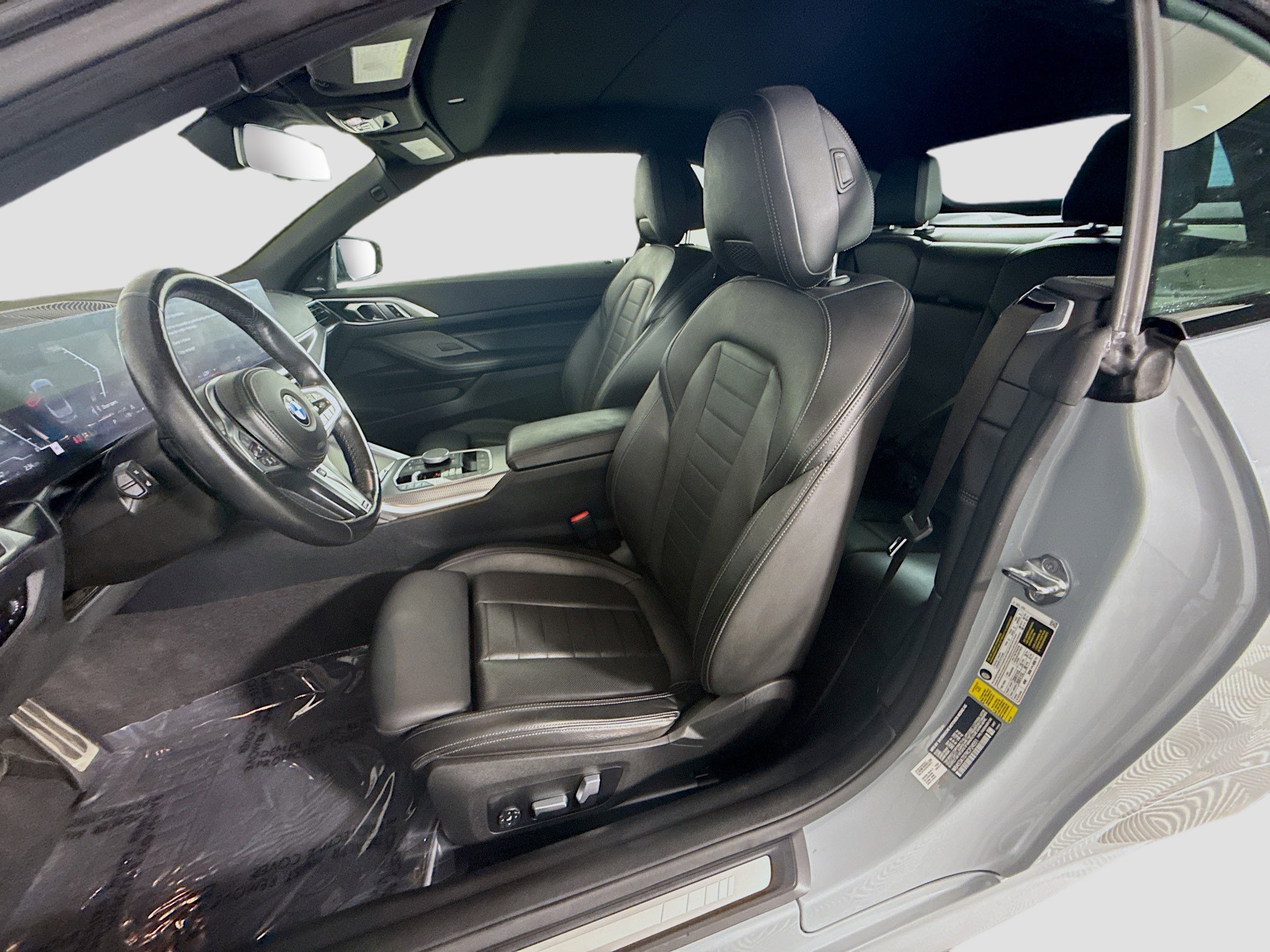Used 2024 BMW M440i Convertible image 22