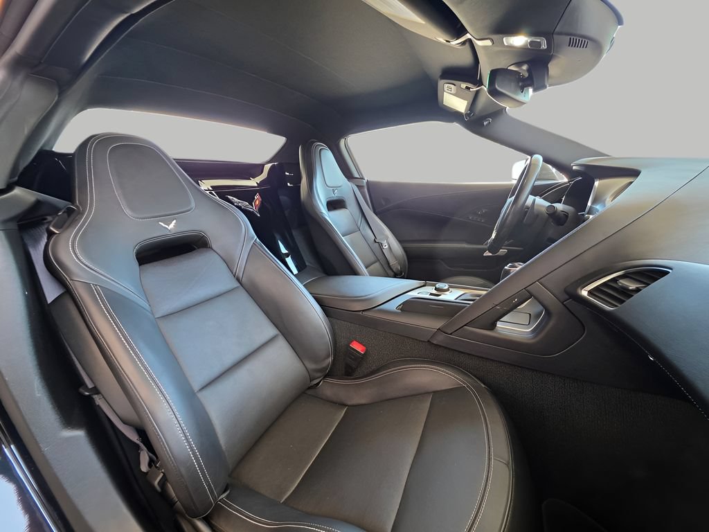 Used 2018 Chevrolet Corvette Stingray Convertible w/ 2LT Preferred Equipment Group RWD image 9