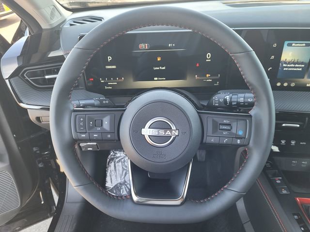 New 2026 Nissan Kicks SR w/ SR Premium Package image 9