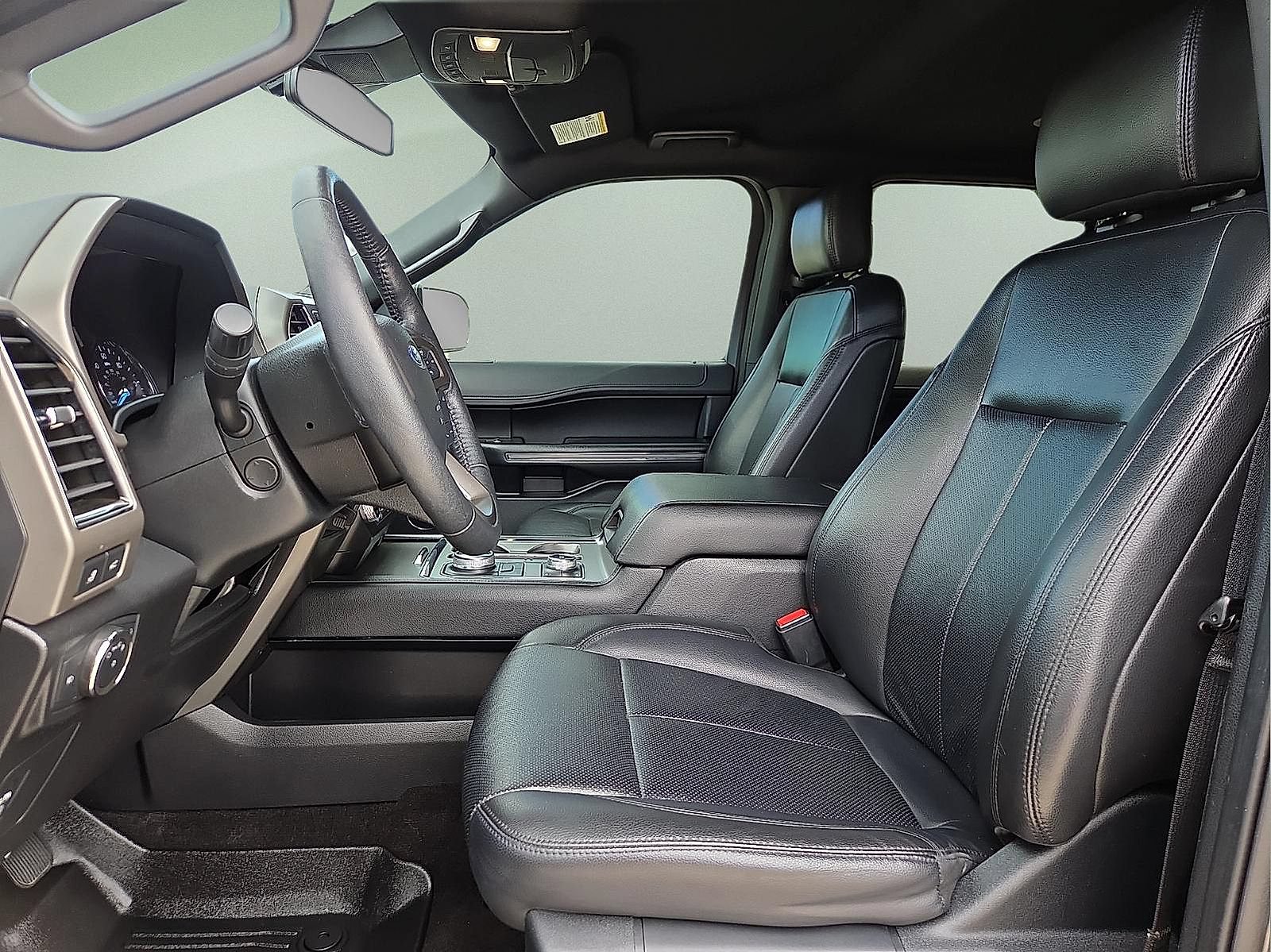 Used 2020 Ford Expedition XLT AWD/4WD image 15