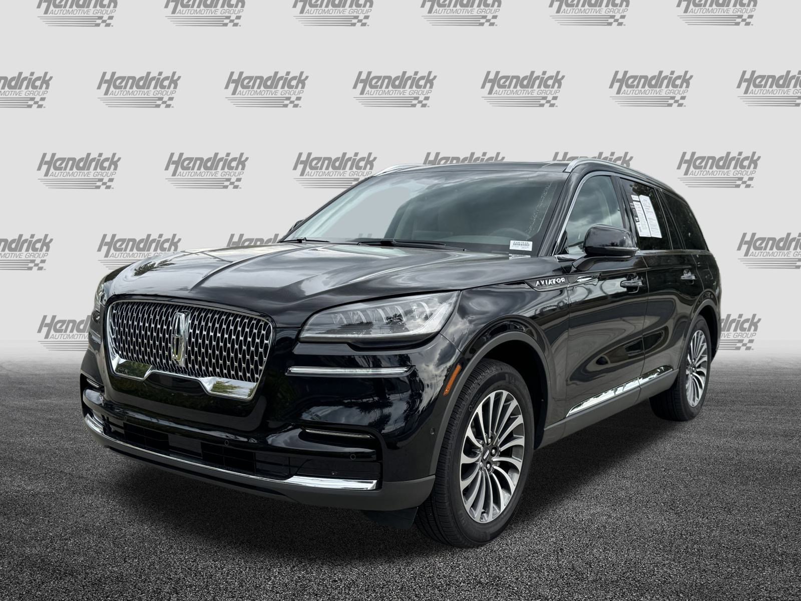 Used 2024 Lincoln Aviator Reserve w/ Equipment Group 201A image 5