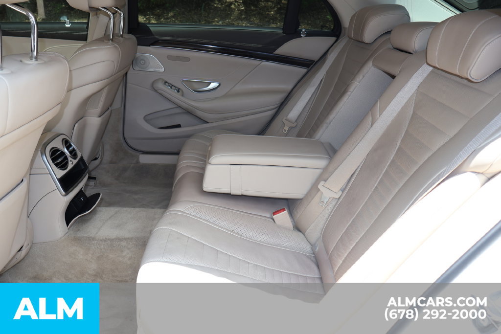 Used 2020 Mercedes-Benz S 560 Sedan w/ AMG Line Exterior image 17