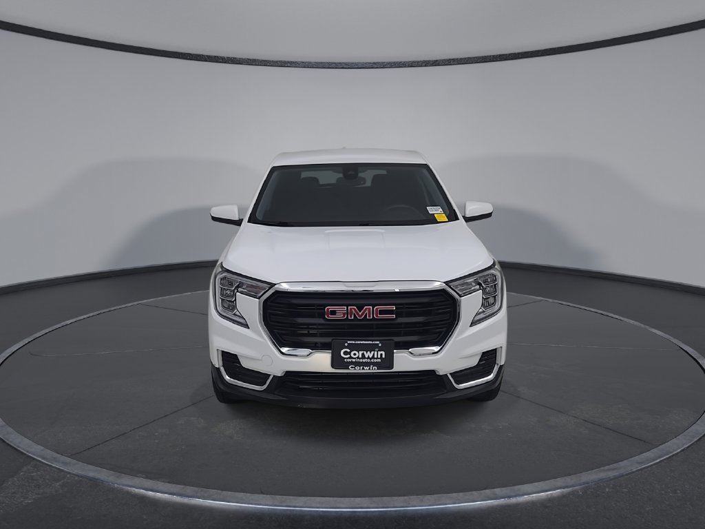 Used 2024 GMC Terrain SLE AWD/4WD image 5
