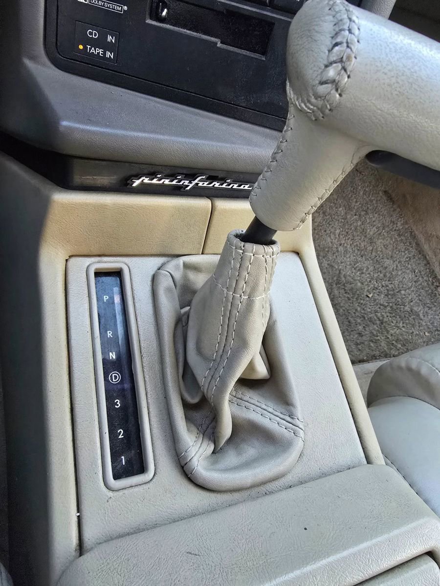 Used 1993 Cadillac Allante image 20