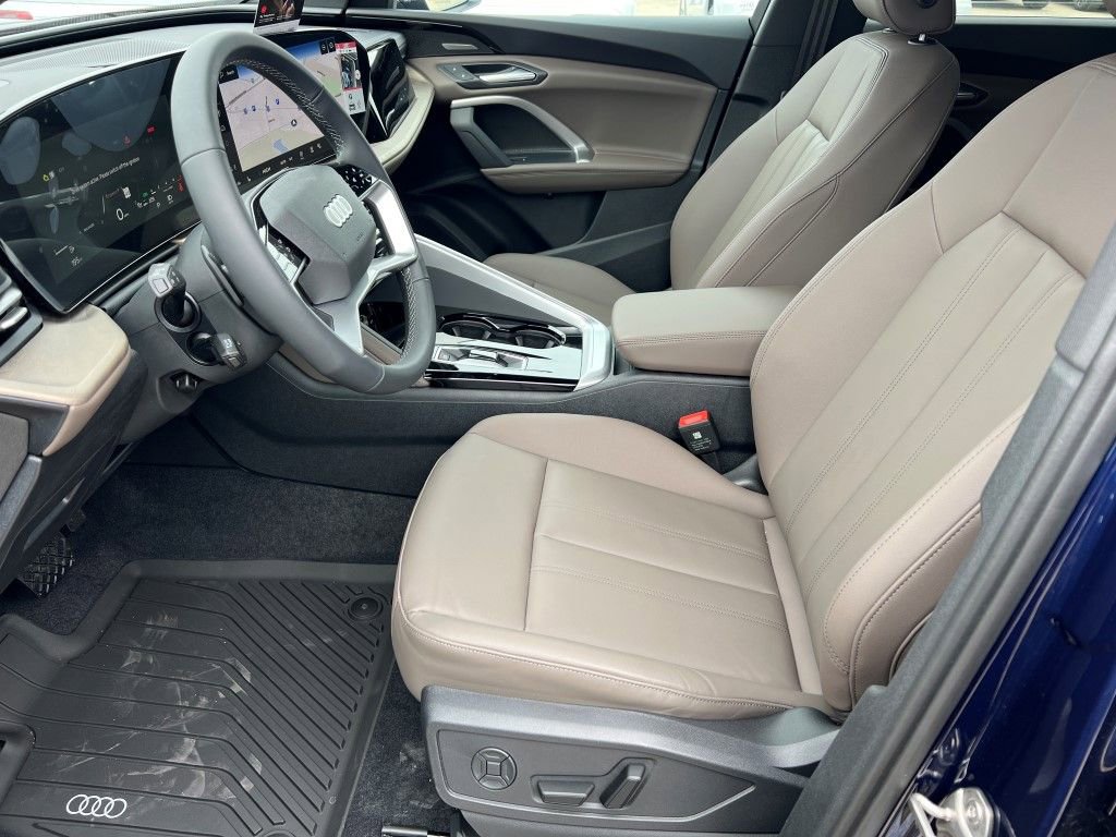 New 2025 Audi Q5 2.0T Premium Plus image 17