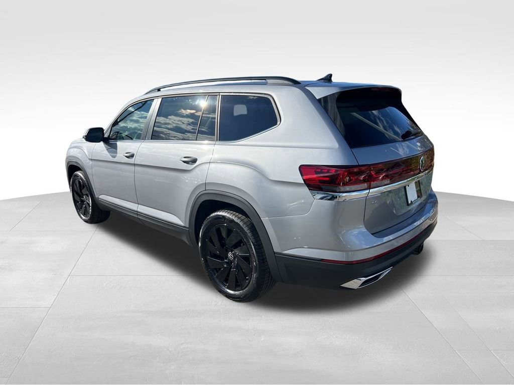 New 2026 Volkswagen Atlas SE image 5