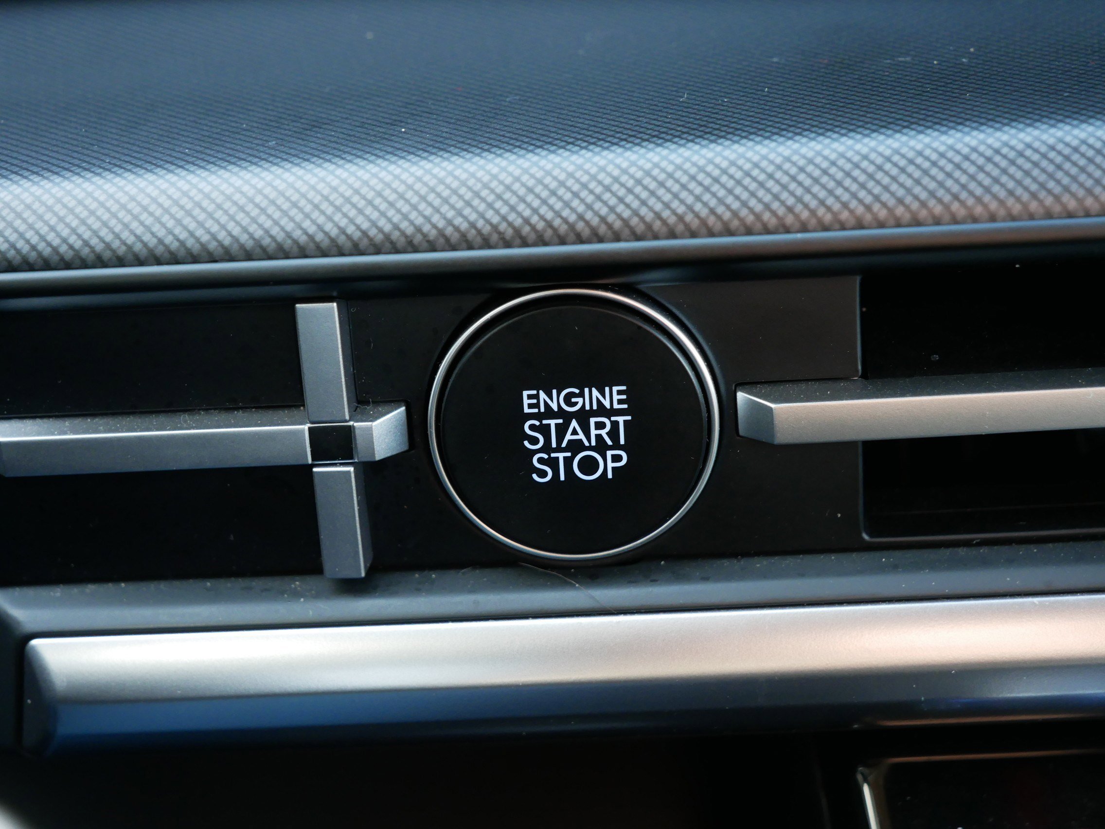 Used 2024 Hyundai Santa Fe SEL image 29