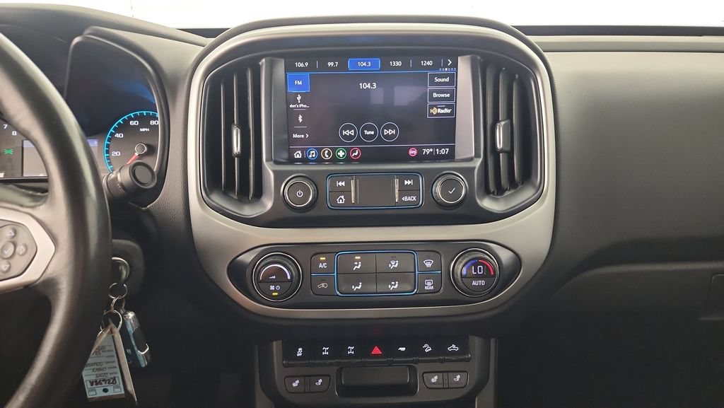 Used 2019 Chevrolet Colorado ZR2 w/ ZR2 Midnight Special Edition AWD/4WD image 13