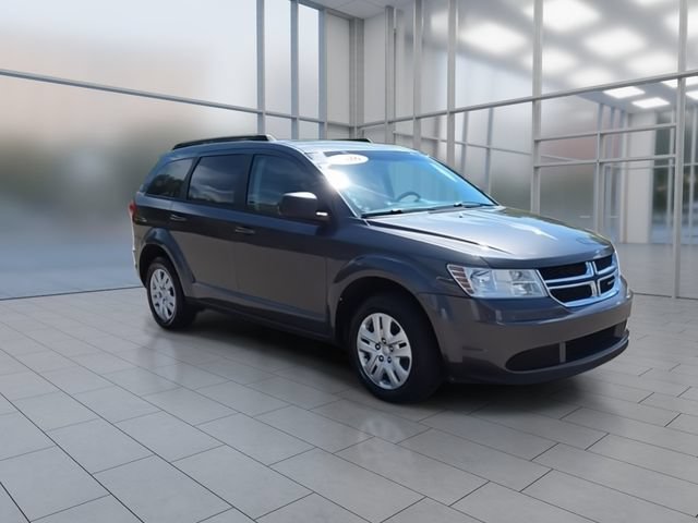 Used 2016 Dodge Journey SE w/ Comfort/Convenience Group AWD/4WD image 2