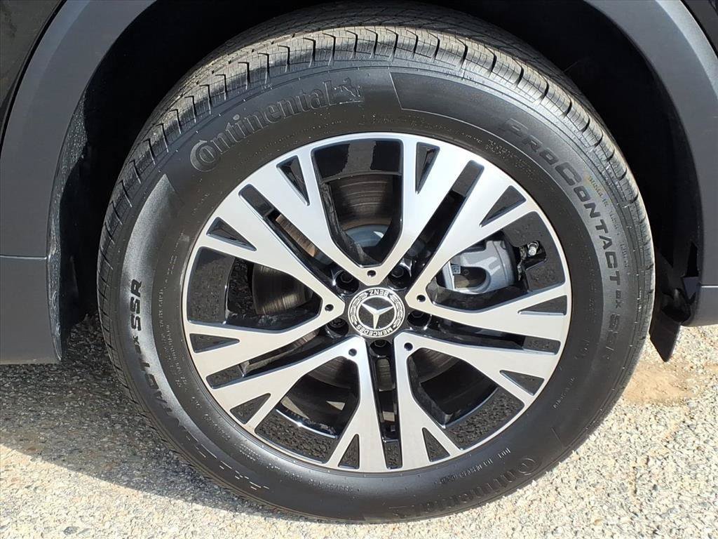 New 2026 Mercedes-Benz GLB 250 4MATIC image 5