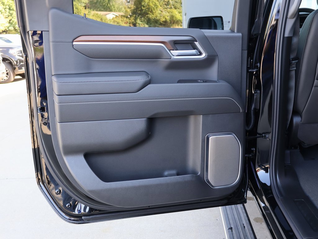 New 2026 GMC Sierra 1500 Denali w/ Denali Reserve Package image 30