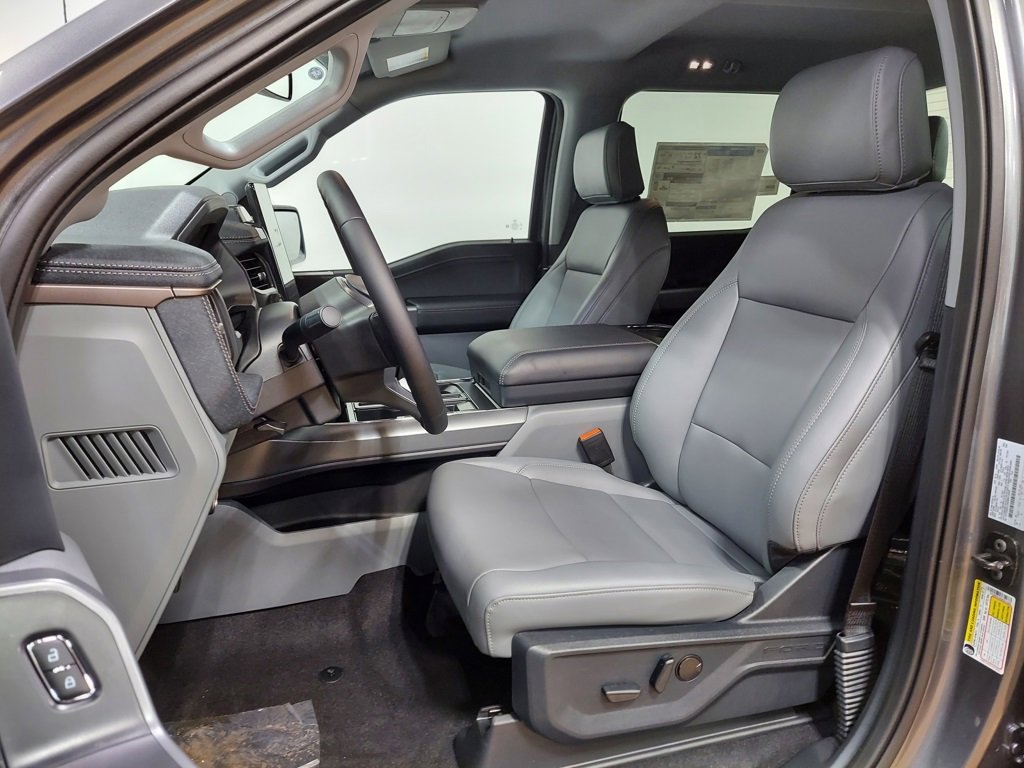 New 2025 Ford F150 Lightning Flash image 3