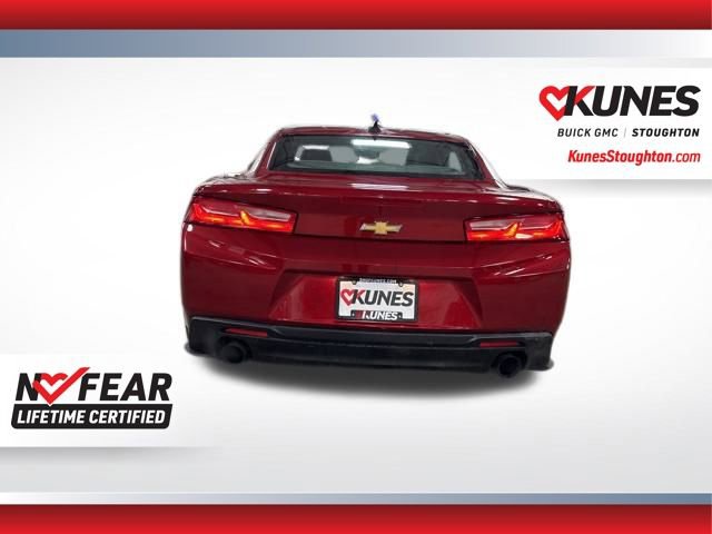 Used 2018 Chevrolet Camaro LT image 9