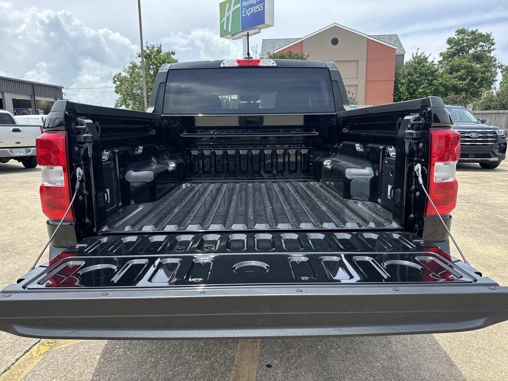 New 2026 Ford Maverick XLT FWD image 5