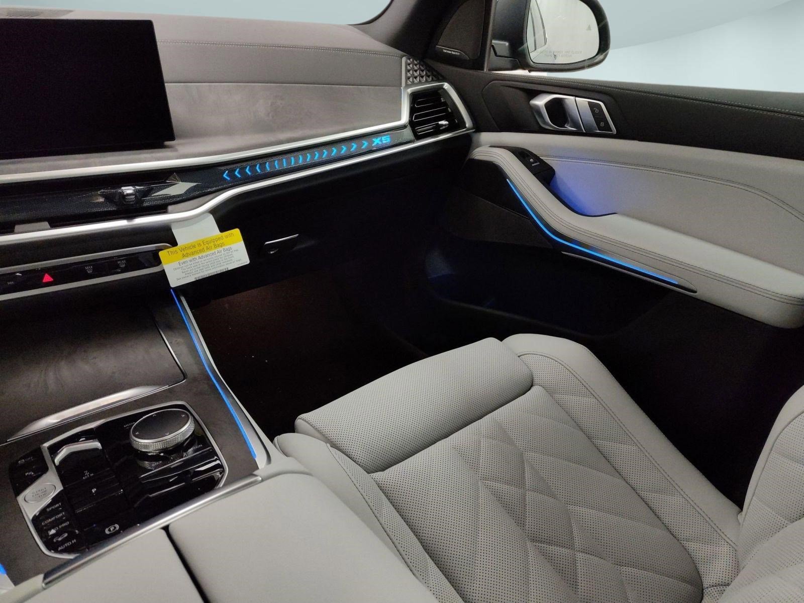 Used 2026 BMW X5 xDrive40i w/ Premium Package image 25