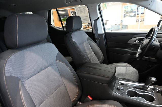 Used 2018 Chevrolet Traverse LT AWD/4WD image 8