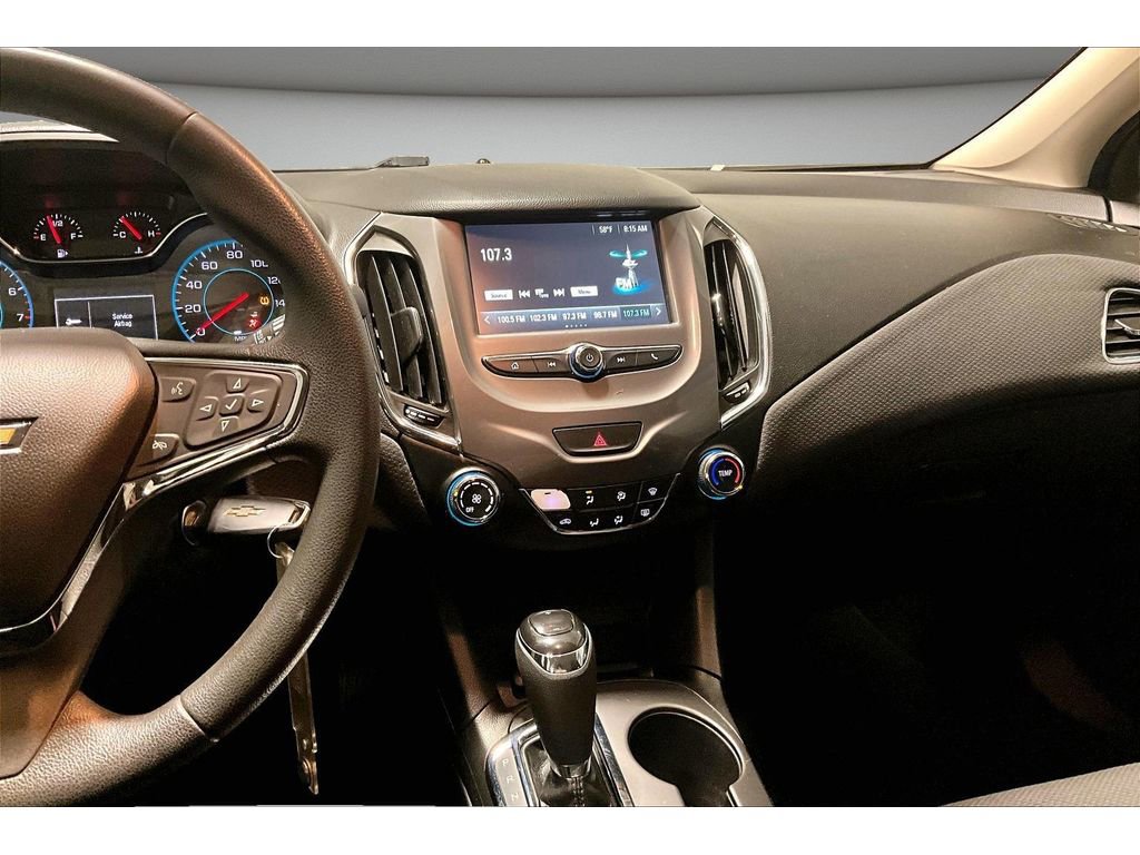 Used 2018 Chevrolet Cruze LT FWD image 8