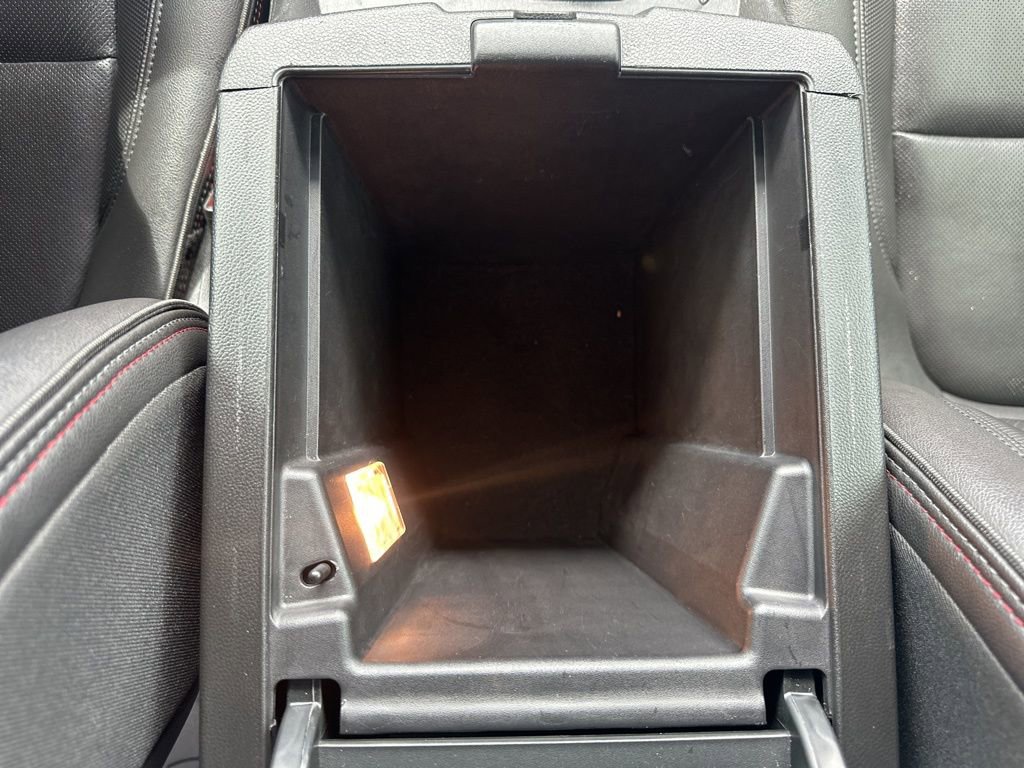 Used 2022 Chevrolet Traverse RS image 7