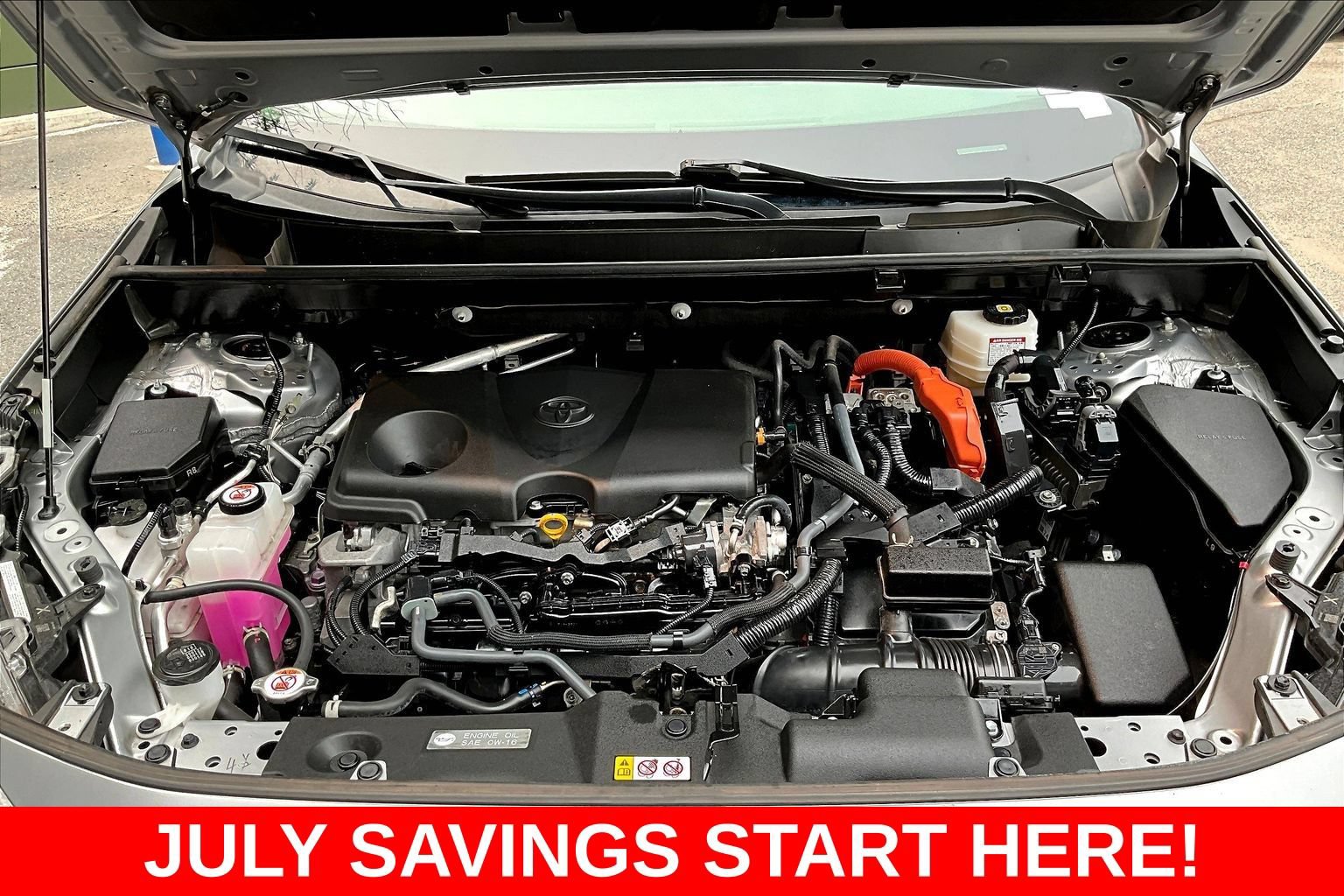 Used 2023 Toyota RAV4 XLE AWD/4WD image 34
