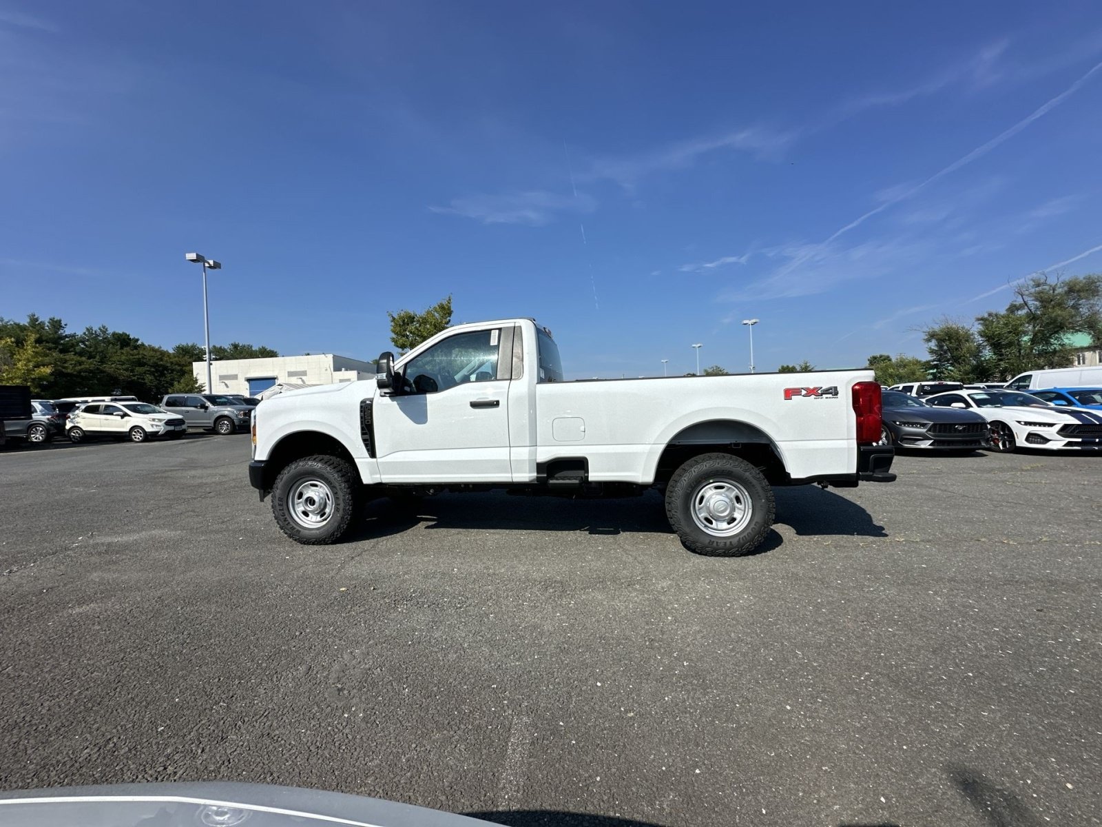 New 2027 Ford F250 XL w/ XL Driver Assist Package AWD/4WD image 7